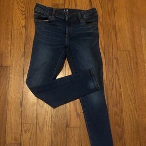 Strech GAP skinny jeans***size 8***